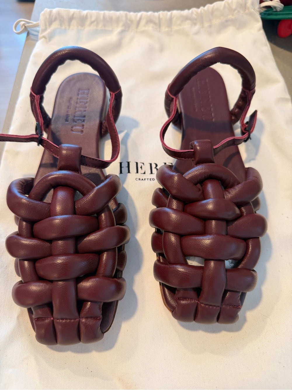 Hereu Women’s Woven Leather Sandals - Burgundy